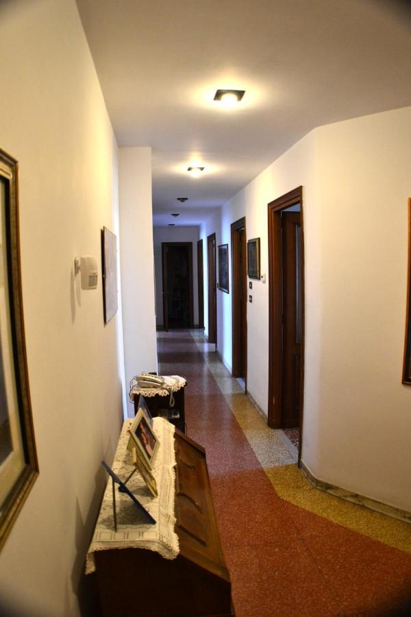 Apartamento La Dimora Di Enea Roma Exterior foto